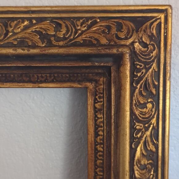 Antique 1700s-1800s Gold Gilt Large Wood Portrait Art Frame 26.5"× 21.25" - Picture 3 of 10
